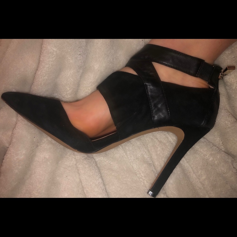 Vince Camuto Black Heel
